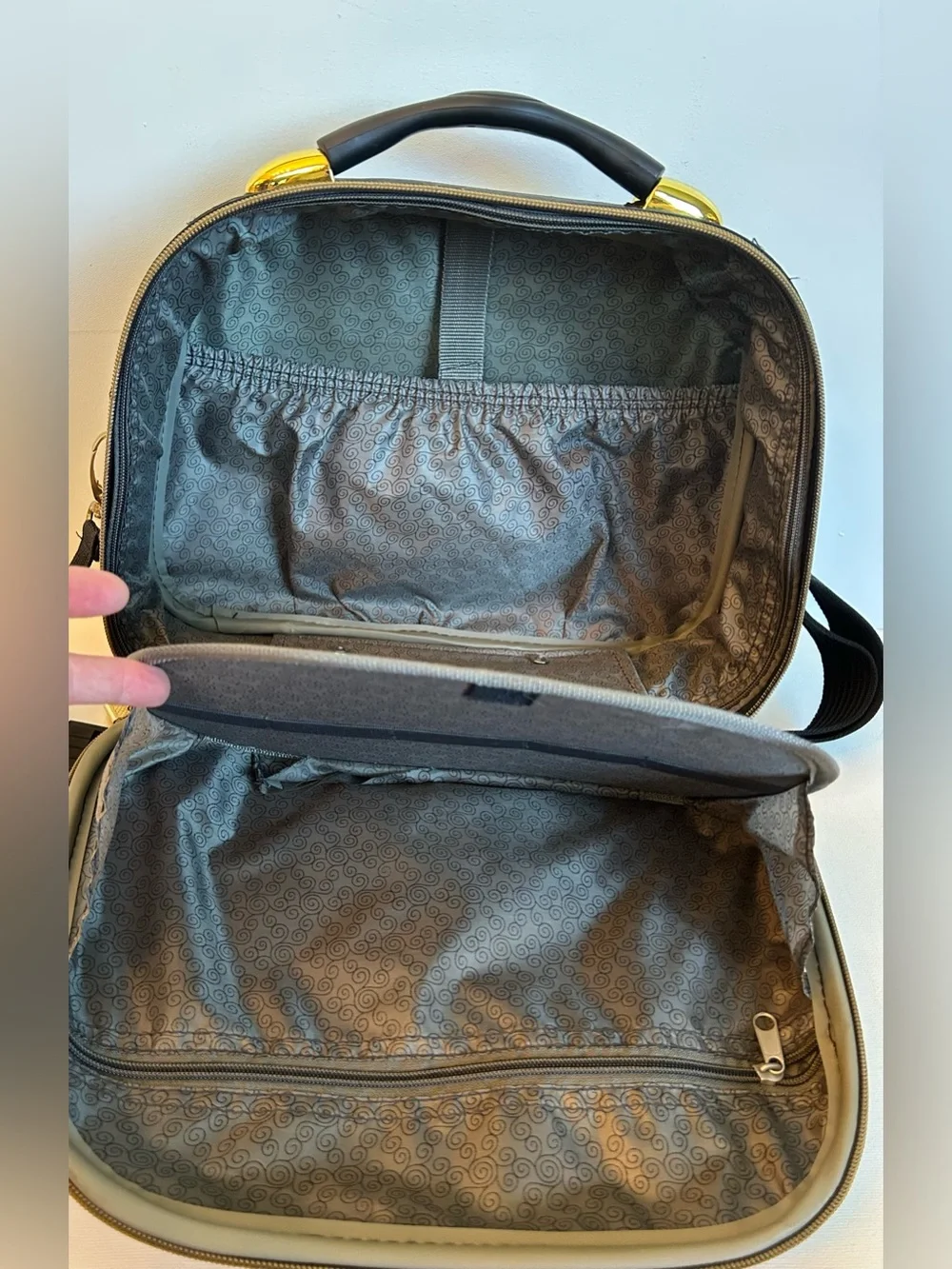 Travelace cosmetic bag